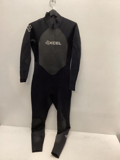 Vist Large View of Product Image Which is Used Xcel AXIS Mens Full Suit Black MD