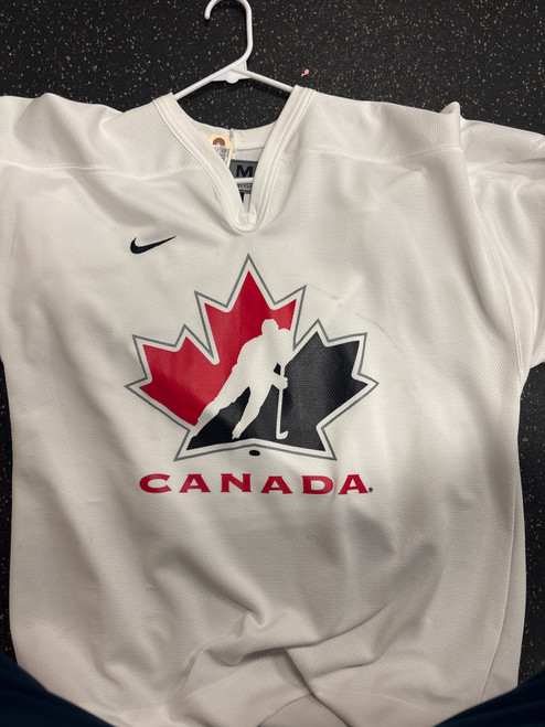 Used Hockey Canada Hockey Practice Jersey White MD 11774-S000077342