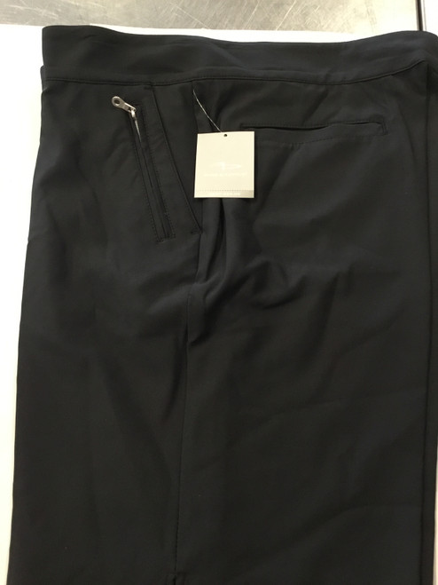 New WOMENS SHORTS SZ 12 Golf Accessory Black 11779-S000192010
