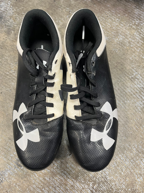 Used Under Armour Soccer Cleats Black Junior 02 11774-S000077470