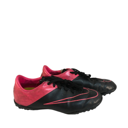 Vist Large View of Product Image Which is Used Nike Soccer Indoor Shoes Purple Junior 03