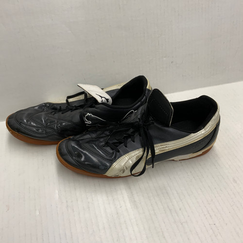 Vist Large View of Product Image Which is Used Puma Soccer Indoor Shoes Black Senior 10