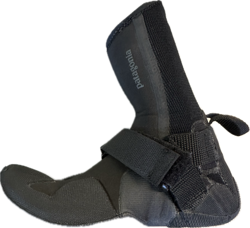 Vist Large View of Product Image Which is Used Patagonia Adult Footwear Black Senior 5