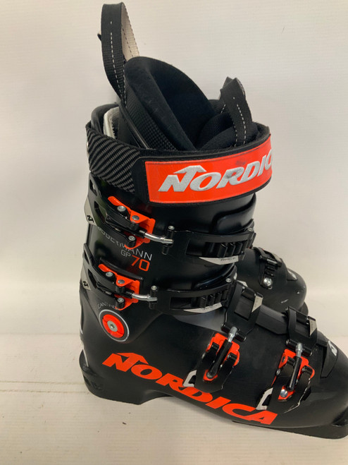 Vist Large View of Product Image Which is Used Nordica DOBERMANN GP70 Mens DH Ski Boot Black 240 MP - J06 - W07