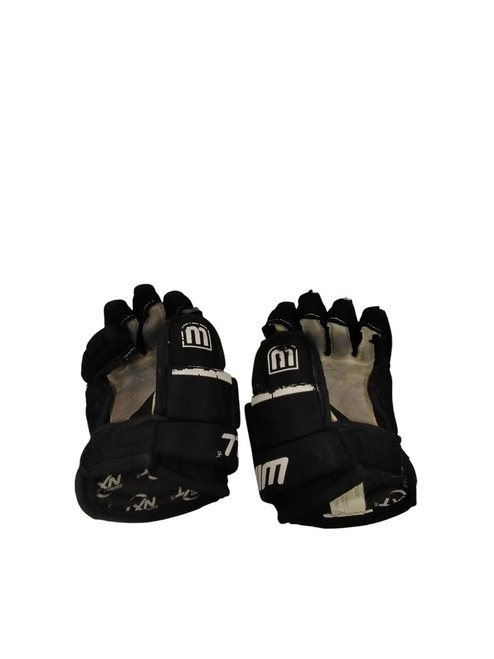 Vist Large View of Product Image Which is Used WinnWell GX4 Youth Gloves Black 8"