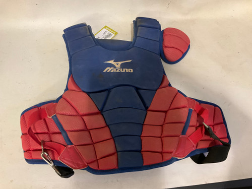 Vist Large View of Product Image Which is Used Mizuno MIZUNO CHEST PIECE Catchers Chest Protector Black/Royal/Red Adult