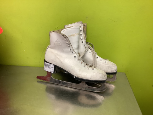 Vist Large View of Product Image Which is Used DAOUST FIGURE SKATES Girls Figure Skate White Junior 05