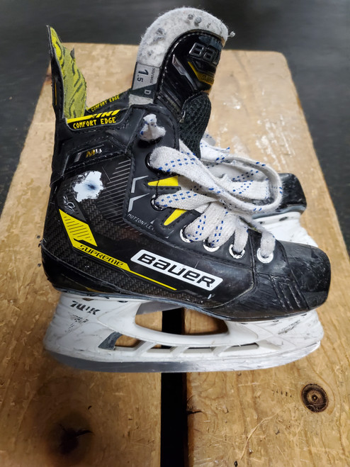 Vist Large View of Product Image Which is Used Bauer SUPREME M4 SZ 1.5 Junior Hockey Skate Junior 01.5