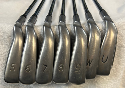 Vist Large View of Product Image Which is Used Ping G RED DOT Mens Iron Set RH 5I-GW/AW Steel / Stiff Flex