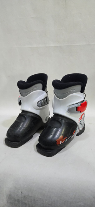 Vist Large View of Product Image Which is Used Tecno Pro SBT TECNO PRO T30 18.5 Boys DH Ski Boot Black 185 MP - Y12