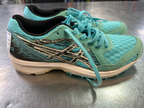 Vist Large View of Product Image Which is Used Asics LYTERACER Running/X-Train Shoes W