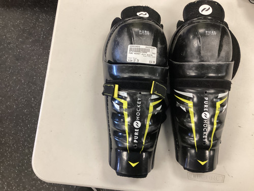 Vist Large View of Product Image Which is Used PURE HOCKEY Junior Shin Guards Black 10" 11801-S000036832