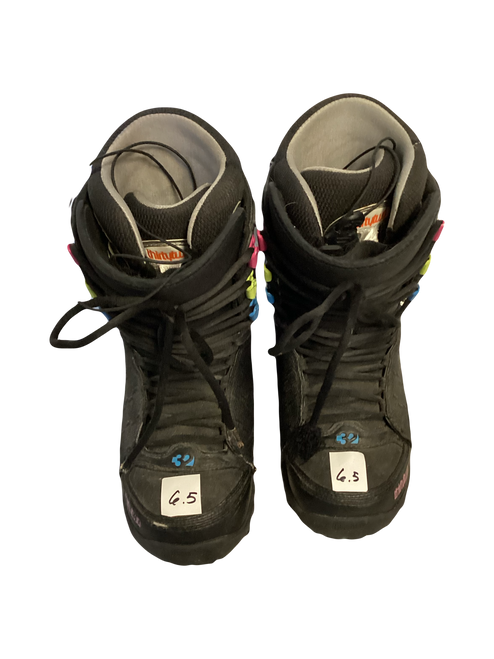 Vist Large View of Product Image Which is Used ThirtyTwo Womens Snowboard Boots Black Senior 6.5