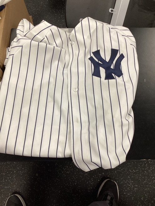 Vist Large View of Product Image Which is Used Majestic YANKEES Thurman Munson BB/SB Jersey White 2X
