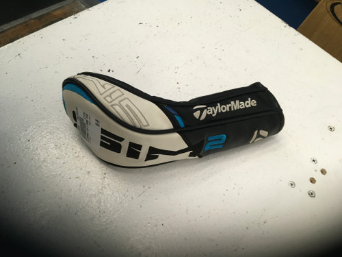 Vist Large View of Product Image Which is Used Taylormade SIM 2 Golf Accessory