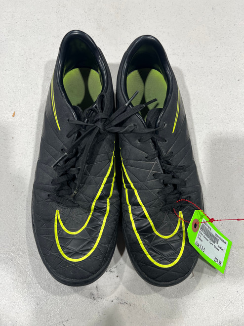 Vist Large View of Product Image Which is Used Nike Soccer Turf Shoes None Senior 8.5