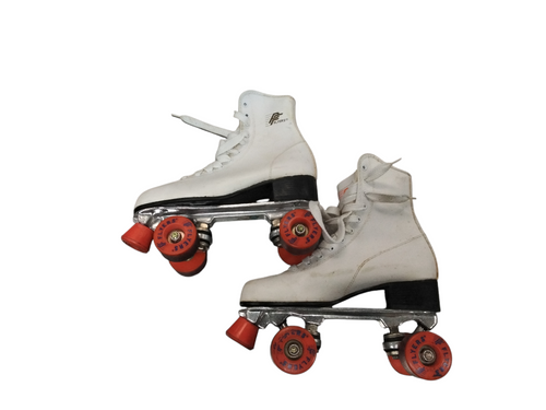 Vist Large View of Product Image Which is Used PF FLYER Senior Roller Quad Skates White Senior 7