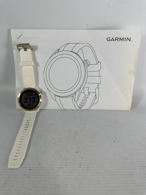 Vist Large View of Product Image Which is Garmin Golf Golf Field Equipment