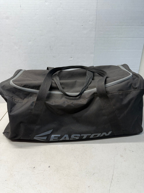 Vist Large View of Product Image Which is Used Easton Coaches Carry Bag - Black