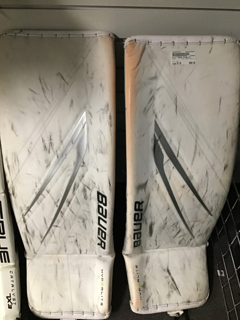 Vist Large View of Product Image Which is Used Bauer VAPOR HYP2RLITE Goalie Leg Pads Senior White 34"