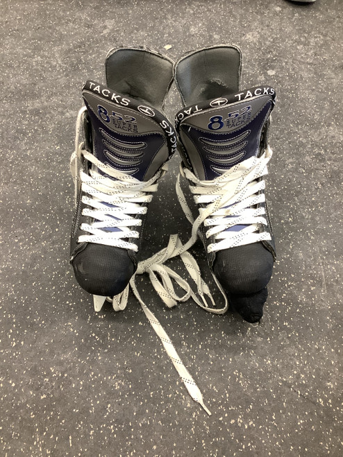 Vist Large View of Product Image Which is Used CCM TACKS 852 SUPER TACKS Intermediate Hockey Skate Intermediate 6.5