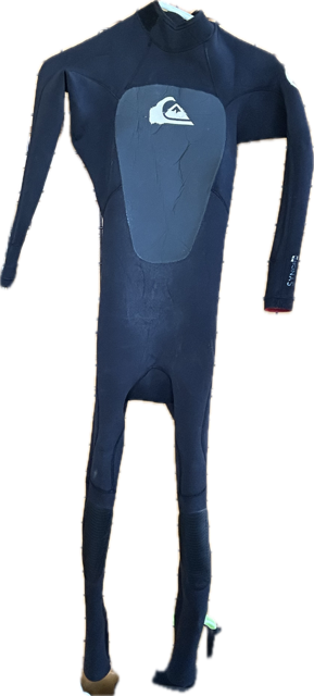 Vist Large View of Product Image Which is Used Quiksilver Junior Full Wetsuit Black JR 14