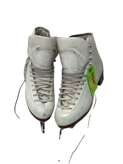 Vist Large View of Product Image Which is Used Riedell 2002 Womens Figure Skate White Size 9
