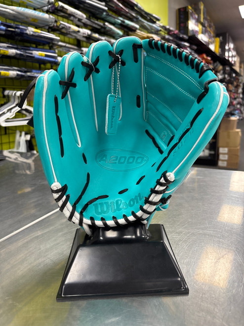 Vist Large View of Product Image Which is New WILSON A2000 GLOVE-12" 10558-WILWBW10255112