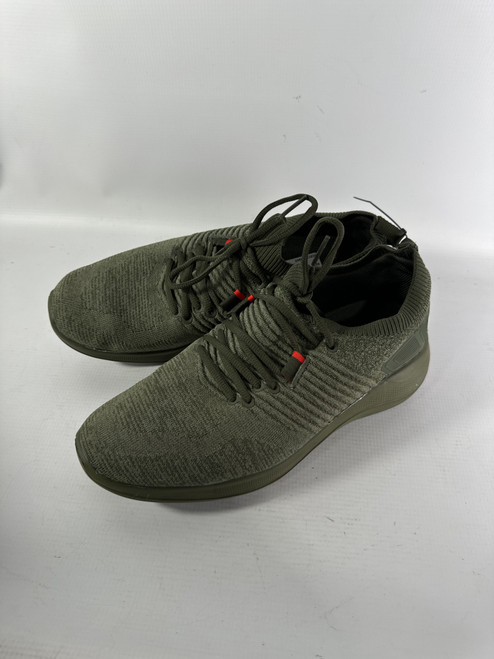 Vist Large View of Product Image Which is Foot Joy Golf Golf Shoes