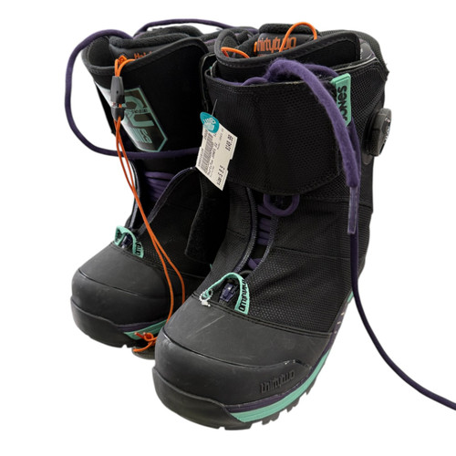 Vist Large View of Product Image Which is Used ThirtyTwo JONES 22 Womens Snowboard Boots None Senior 9.5