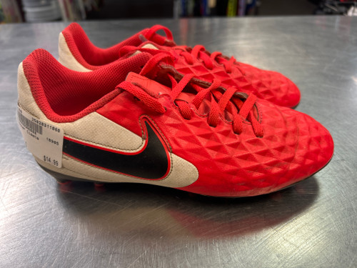 Used Nike Soccer Cleats Red Junior 03.5 11868-S000060559