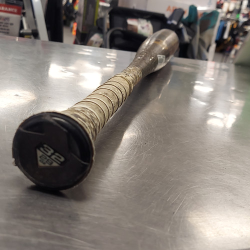 Vist Large View of Product Image Which is Used Demarini VOODOO ONE BB/SB High School -3 Bat 32"