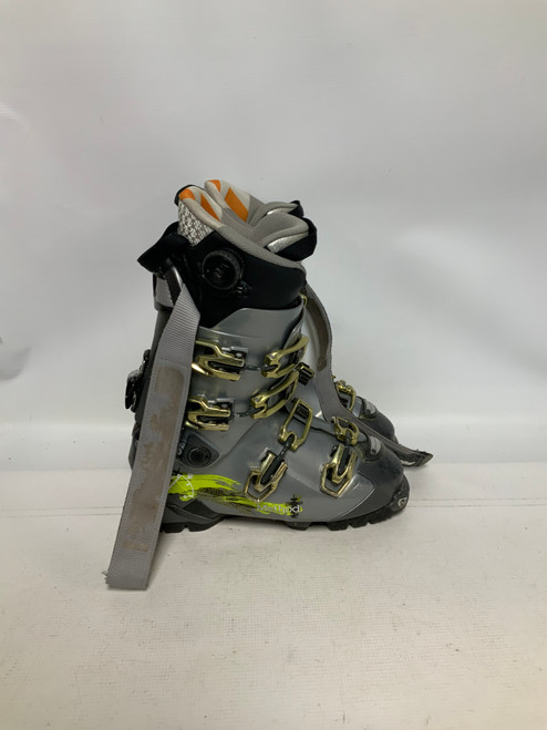 Vist Large View of Product Image Which is Used Black Diamond METHOD 110 Mens DH Ski Boot Grey 275 MP - M09.5 - W10.5 11823-S000029207