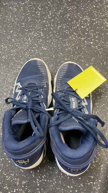 Vist Large View of Product Image Which is Used Adidas Basketball Shoes M Navy Blue Senior 7.5