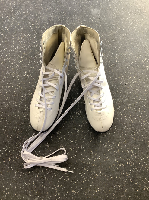 Vist Large View of Product Image Which is Used American Athletic FIGURE SKATES WomensFigure Skate White Senior 11