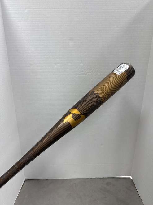 Vist Large View of Product Image Which is Used Demarini VOODOO ONE 2024 BB/SB High School -3 Bat 33/30 BBCOR