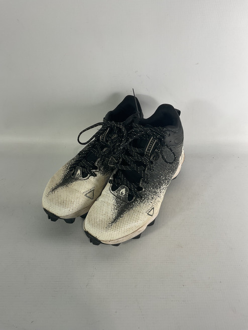 Vist Large View of Product Image Which is Used Under Armour Jr FB Cleats Black Junior 05.5