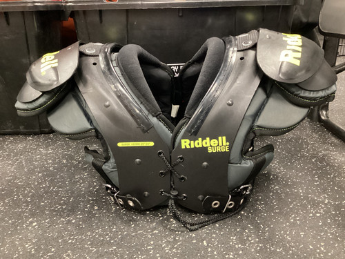 Used Riddell SURGE FB Shoulder Pads Black LG 11801-S000038678
