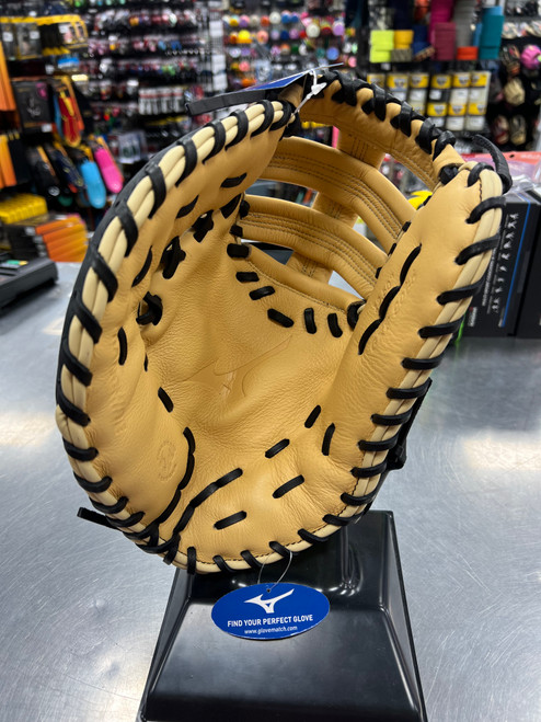 Vist Large View of Product Image Which is New MIZUNO FRANCHISE 1B MITT-12.5" LEFT HAND THROWER