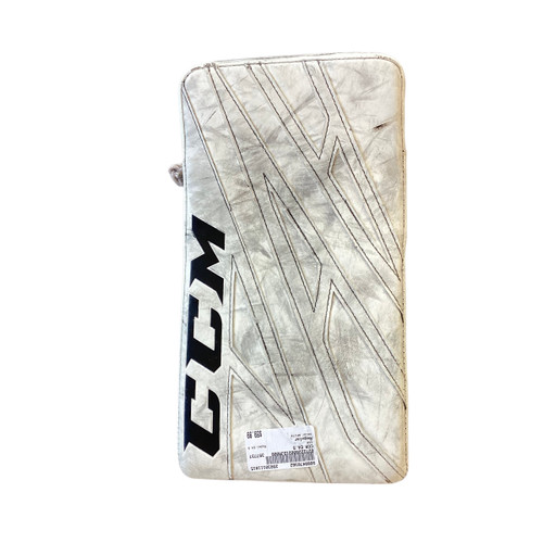 Vist Large View of Product Image Which is Used CCM E4.5 Junior Goalie Blocker White