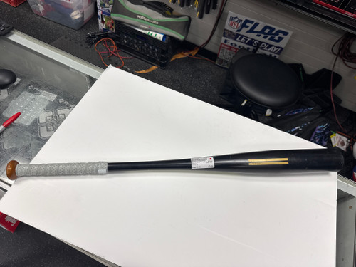 Vist Large View of Product Image Which is Used Warstic HAWK2 BB/SB High School -3 Bat 33"