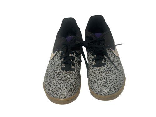 Vist Large View of Product Image Which is Used Nike 807418-010 Soccer Turf Shoes Black Junior 03