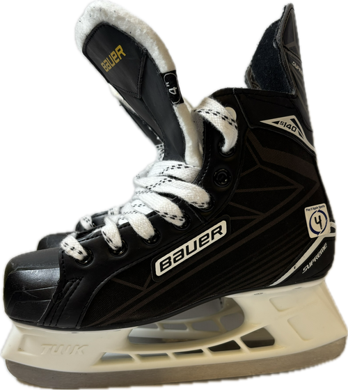 Used Bauer Junior Hockey Skate Junior 04 11894-S000013127