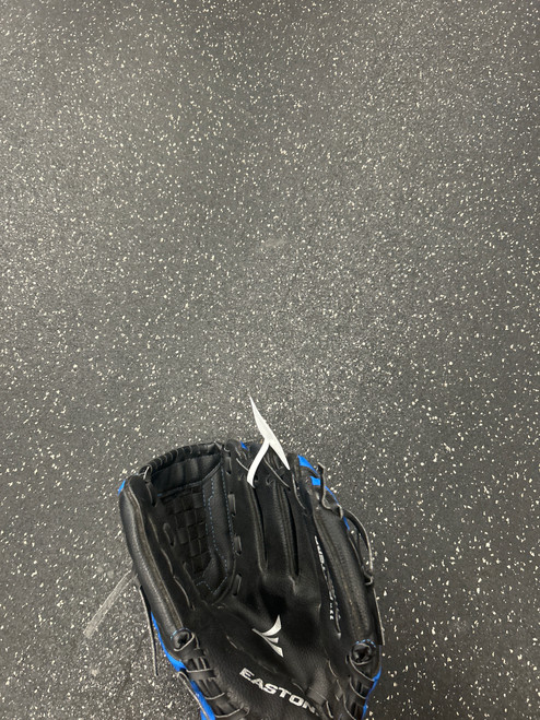 Vist Large View of Product Image Which is Used Easton TITAN 1100 BB/SB Glove RH Throw Black 11" 11726-S000277575