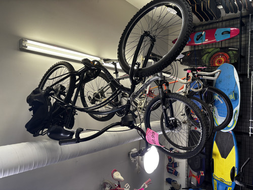 Vist Large View of Product Image Which is Used Electra CRUISER 7 Cruiser Bike Mens Black 43-47cm - 17-18" - MD Frame