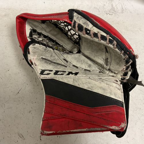 Used CCM EXTREME FLEX 3 Senior Goalie Catcher Red And White 11855-S000180985