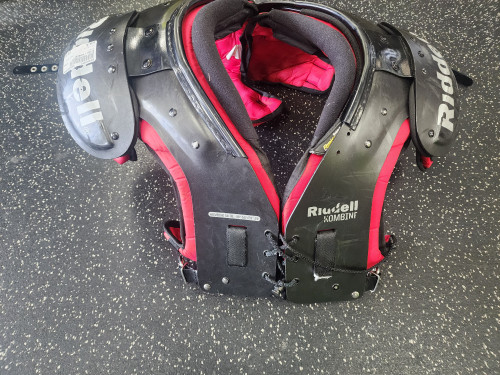 Vist Large View of Product Image Which is Used Riddell KOMBINT FB Shoulder Pads Black XL