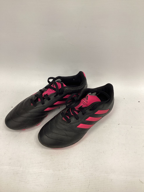 Vist Large View of Product Image Which is Used Adidas Soccer Cleats Black Junior 01