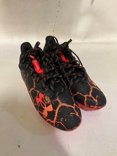 Vist Large View of Product Image Which is Used Under Armour Jr FB Cleats Black Junior 06