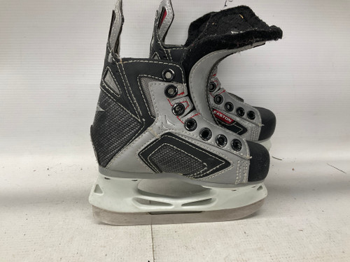 Used Easton SE 10 Youth Hockey Skate Youth 08.0 11836-S000023422